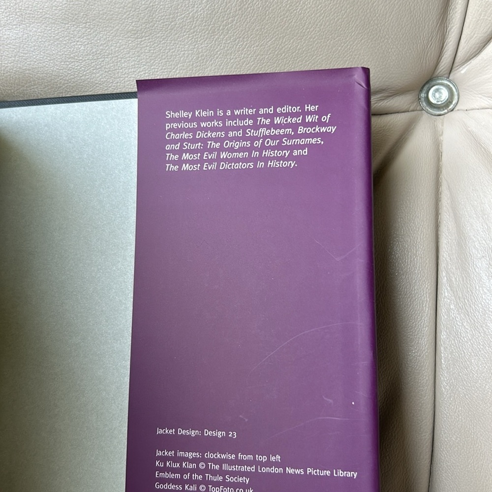 Books - Picture 13 of 13